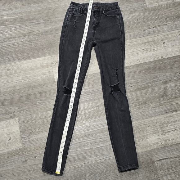 Arizona Jean Co Hi Rise Curvy Skinny Black Distressed Jeans - Picture 5 of 6